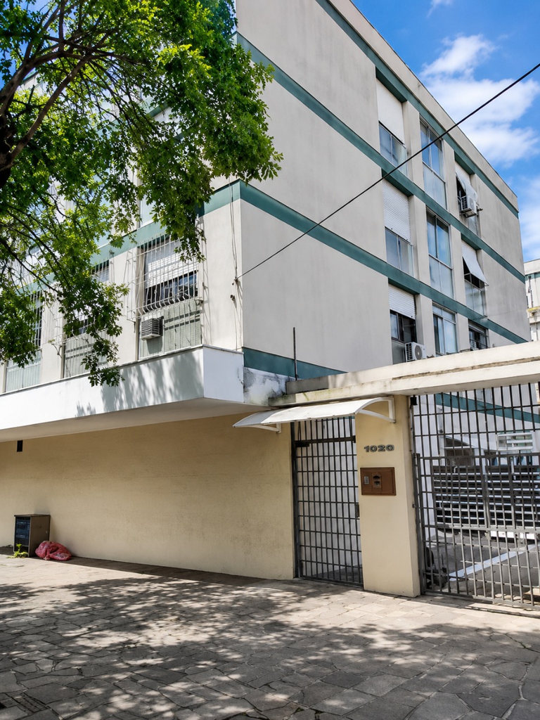 Apartamento - Venda - Vila Ipiranga - Porto Alegre - RS