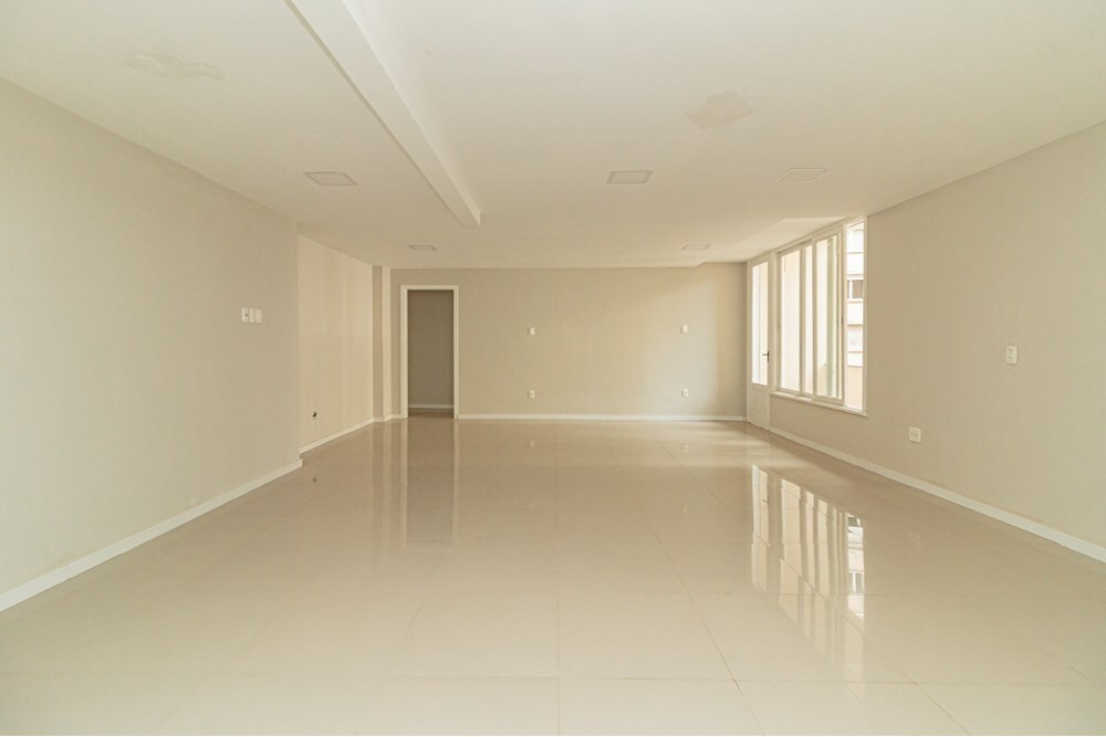 Apartamento - Venda - Moinhos de Vento - Porto Alegre - RS