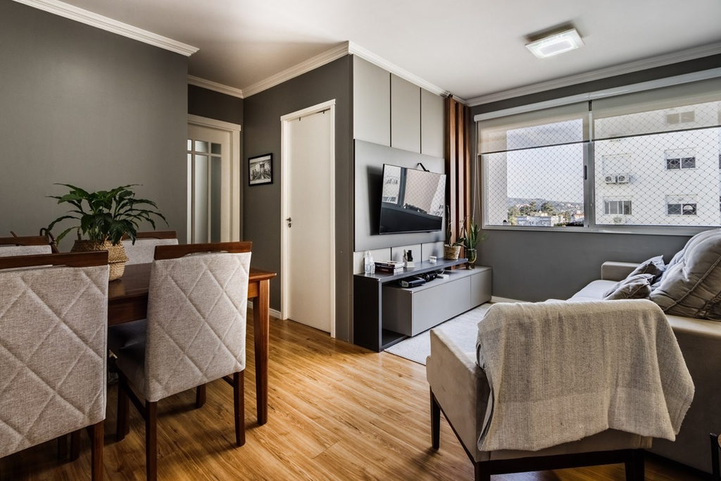 Apartamento - Venda - Vila Ipiranga - Porto Alegre - RS