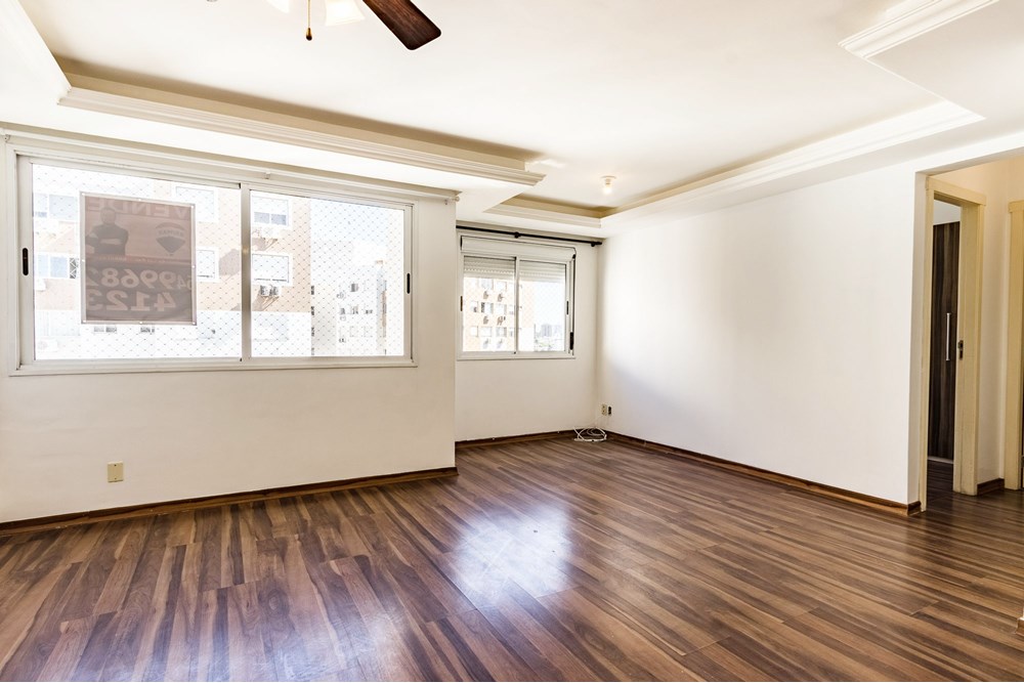 Apartamento - Venda - Vila Ipiranga - Porto Alegre - RS