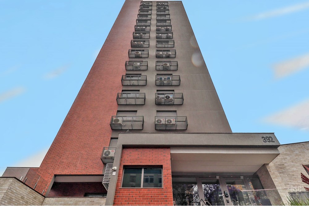 Apartamento - Venda - Vila Ipiranga - Porto Alegre - RS