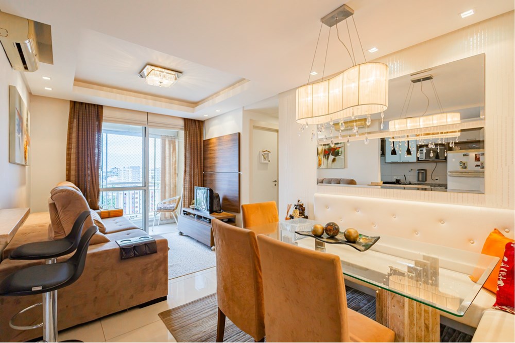 Apartamento - Venda - Vila Ipiranga - Porto Alegre - RS