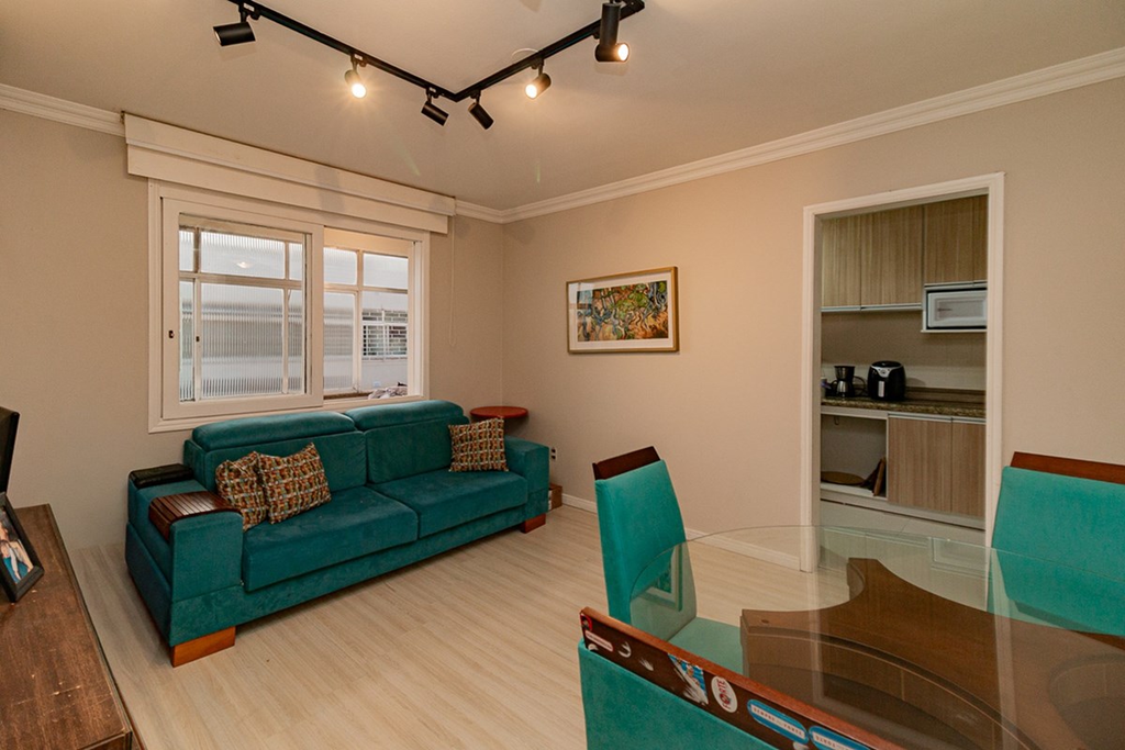 Apartamento - Venda - Vila Ipiranga - Porto Alegre - RS